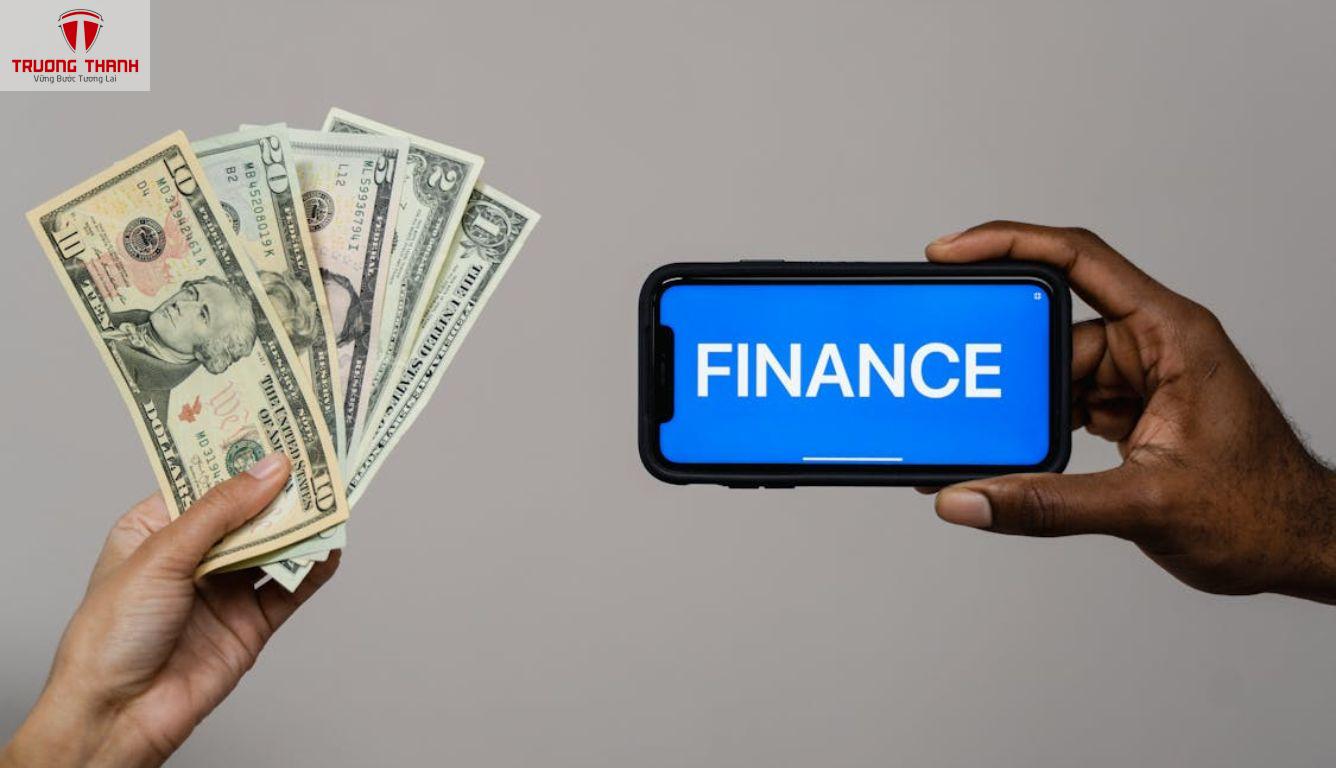 Ai Đang Thực Sự Nắm Số Liệu Thật Trong Doanh Nghiệp?