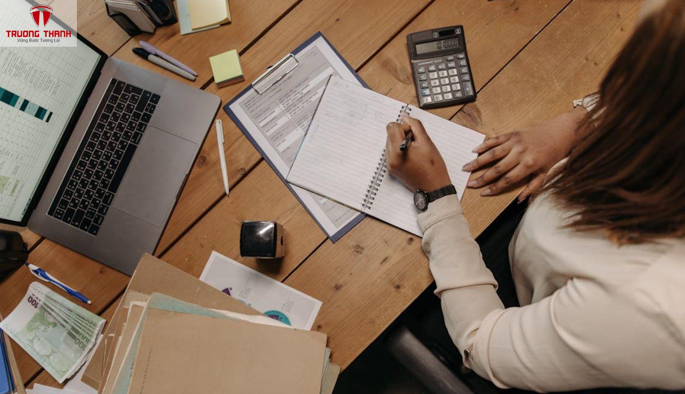Vì Sao Vấn Đề Nằm Ở Quy Trình Nhưng Doanh Nghiệp Lại Đi Sửa Kế Toán