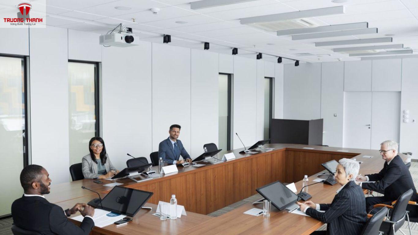 Doanh Nghiệp Muốn Phát Triển Bền Vững Cần Bắt Đầu Từ Đâu?