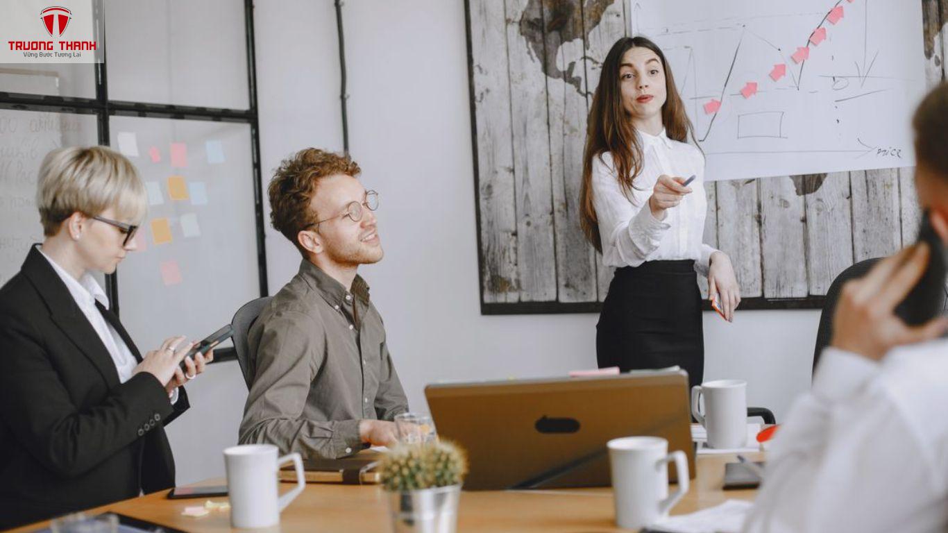 Vì Sao Doanh Nghiệp Nên Xây Dựng Sơ Đồ Tổ Chức Ngay Từ Sớm?