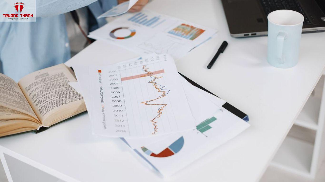 Tư Duy Tài Chính Chủ Doanh Nghiệp Cần Có Là Gì?