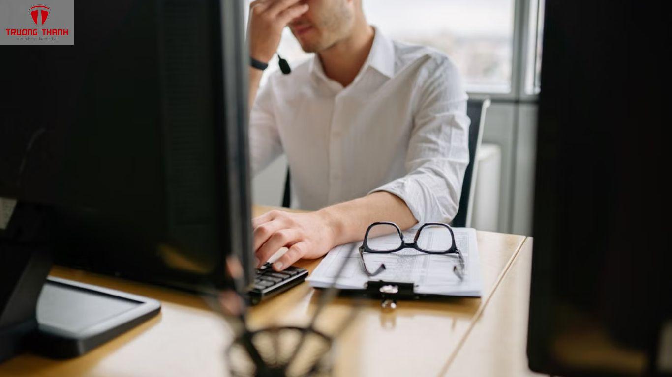 Vì Sao Chủ Doanh Nghiệp Luôn Cảm Thấy Quá Tải Với Công Việc?