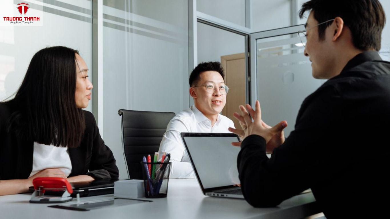 Kịch Bản Bán Hàng Giúp Đội Sale Nhất Quán Như Thế Nào?