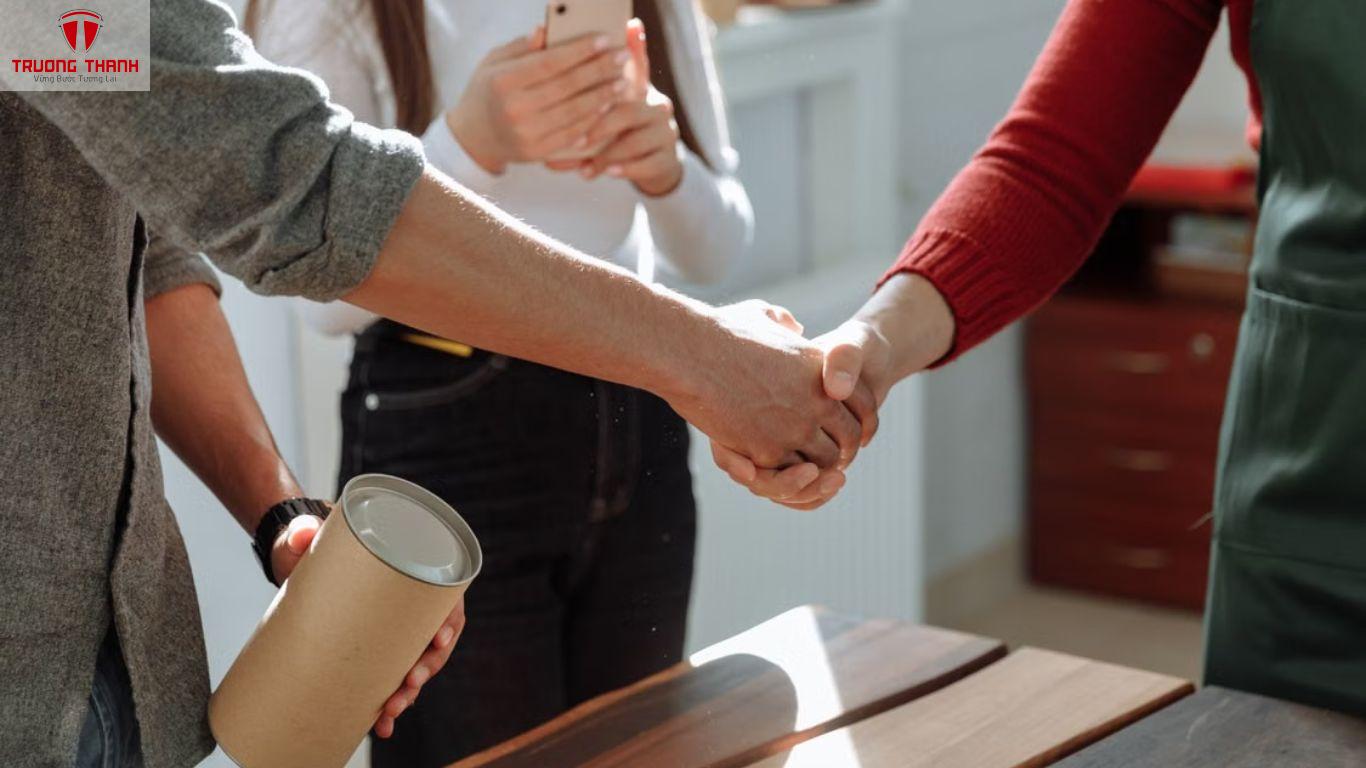 Làm Thế Nào Để Xây Dựng Tệp Khách Hàng Trung Thành?