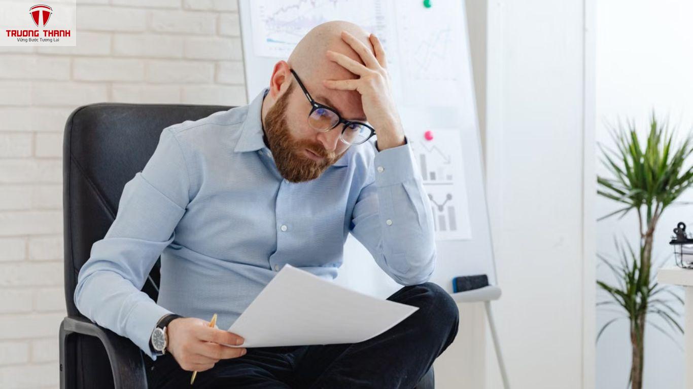 Làm Thế Nào Để Ra Quyết Định Khó Một Cách Tự Tin Hơn?