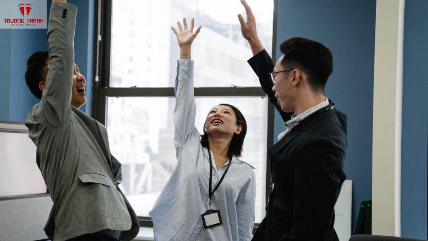 Làm Thế Nào Để Truyền Cảm Hứng Và Giữ Động Lực Cho Đội Ngũ?