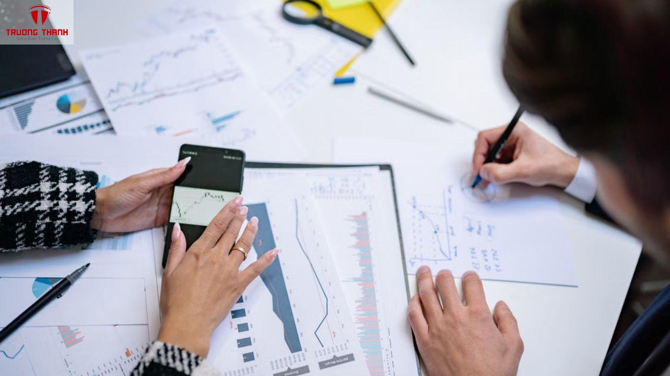 Tư Duy Tài Chính Chủ Doanh Nghiệp Cần Có Là Gì?