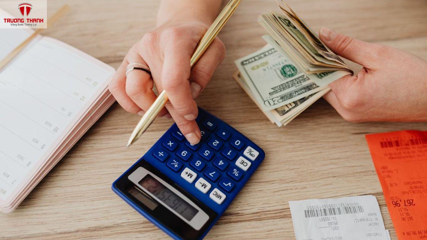 Làm Thế Nào Để Kiểm Soát Chi Phí Mà Không Kìm Hãm Tăng Trưởng?
